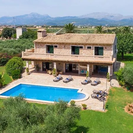 Villa Lagoon *