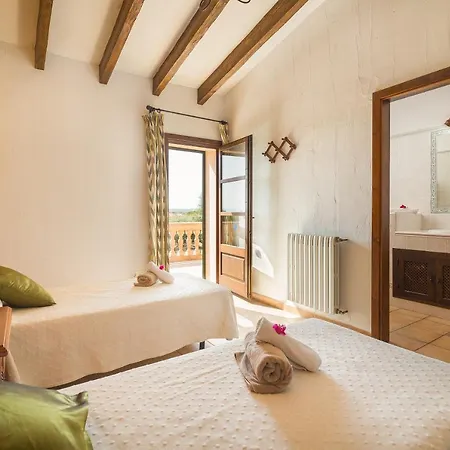 Lagoon Villa *